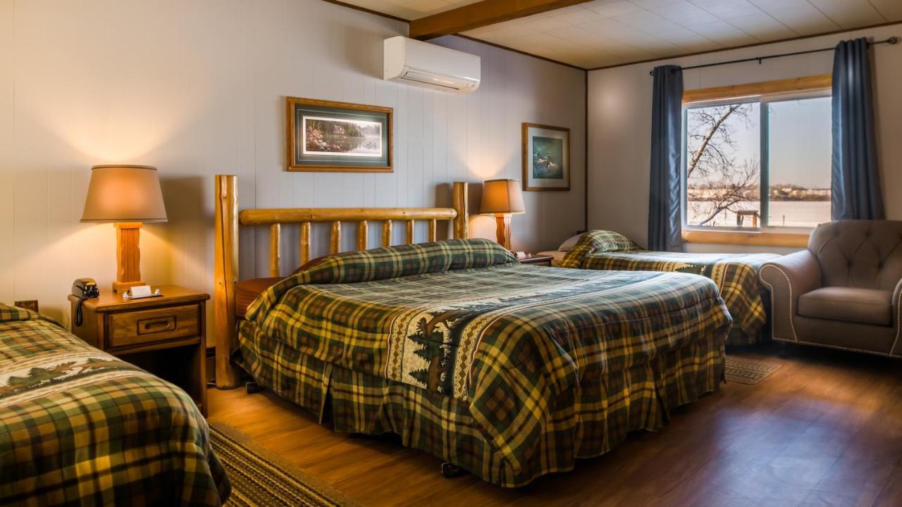 Curriers Lakeview Lodge Rice Lake Phòng bức ảnh